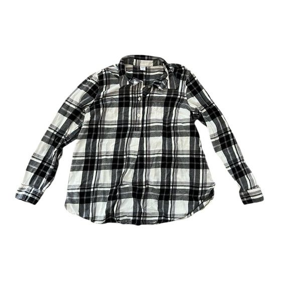 Old Navy Maternity Plaid Half Button Down Shirt - Picture 1 of 4